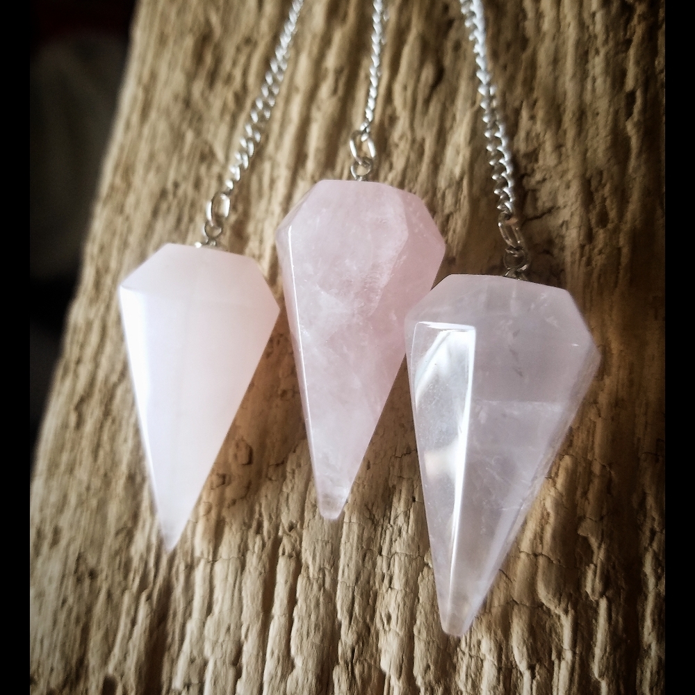 💖 Rose Quartz Faceted Stone Pendulum Crystal